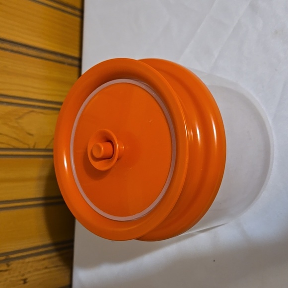 Vintage Tupperware 1477, Clear Acrylic Canister, Orange, Sealable Plunger Top - Picture 3 of 10